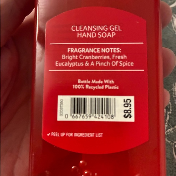 Bath & Body Works Cranberry & Eucalyptus Gel Cleansing Hand Soap - Red.  🆕 (4) - Picture 2 of 4